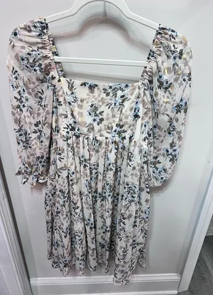 Dress Multiple thumbnail 1