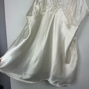 Vtg Y2K Cinema Etoile Satin Slip Cami Tank Embellished Lace Sz Large thumbnail 6