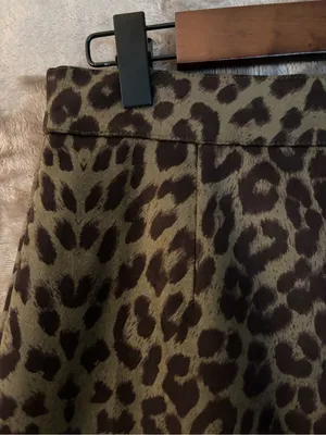 Leopard Print Faux Suede A-Line Mini Skirt Women’s Size M Black/Olive thumbnail 7