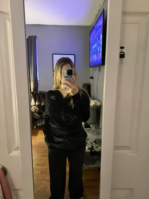 PINK Victoria’s Secret Tracksuit thumbnail 7