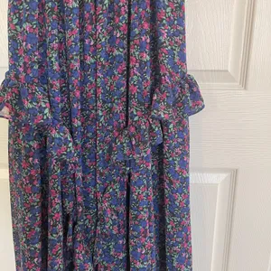 Lulus Evalina Navy Blue Floral Print Mock Neck Sleeveless Ruffle Midi Dress thumbnail 7
