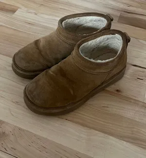 BEARPAW Boots Women’s 10 thumbnail 1