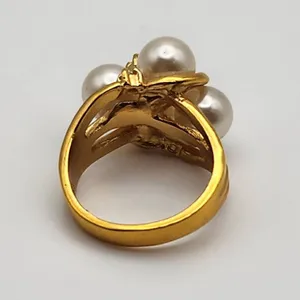 Vintage 14K Gold Electroplated Faux Pearl & Rhinestone Ring (6.25) thumbnail 7