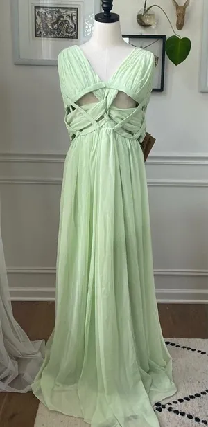NWT Light In The Box Lime Green Formal Gown Dress Cut Out Waist 26W 3X thumbnail 1