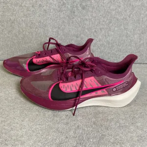 Nike Zoom Gravity Women 11.5 Pink Purple Athletic Running Gym Shoes Sneakers EUC thumbnail 4