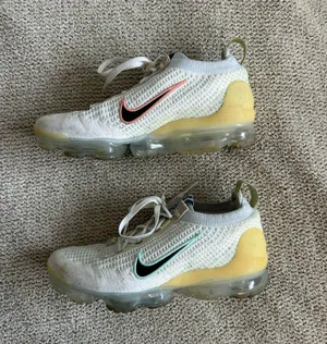 Nike Air Vapormax Flyknit 2 thumbnail 2