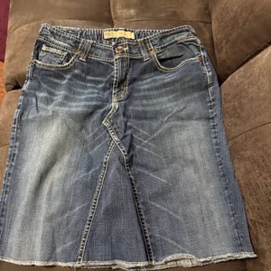 BKE Dark Blue Denim Women's Skirt thumbnail 1