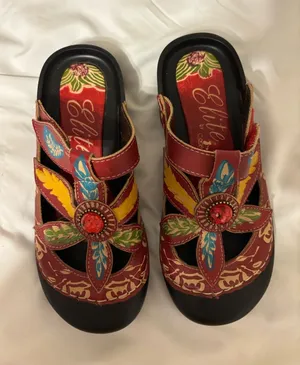 Corkys Elite Leather Floral Sandals Size 36 Boho Red thumbnail 1