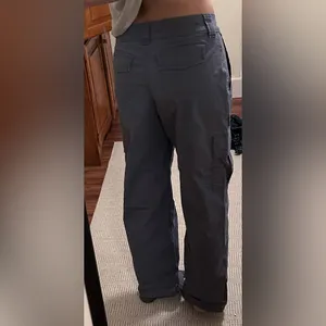 BDG Dark Gray/ Blue BDG Relaxed‑Fit Cargo Pants- Size M thumbnail 4