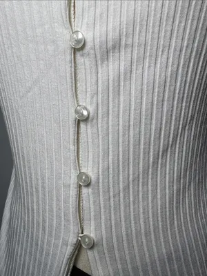 Abercrombie & Fitch White Ribbed Button-Front top thumbnail 3