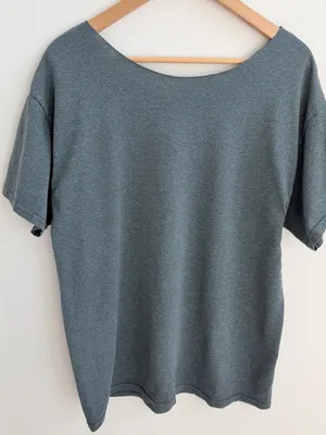 Butler University Bulldogs Off-Shoulder T-Shirt Gray College Tee thumbnail 11
