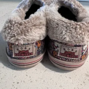 Skechers BOBS for Dogs Women 10 Too Cozy Family Dog Print Faux Fur‎ Slippers thumbnail 5