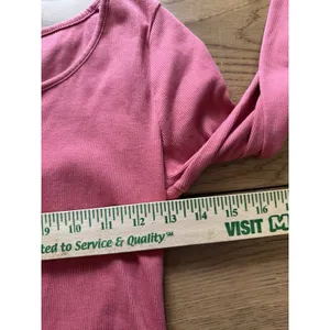 Old Navy Women Size Small‎ Long Sleeve V Neck T Shirt Pink Ribbed Stretch Preppy thumbnail 5