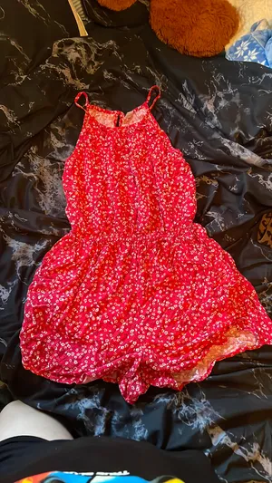 Old Navy Romper Floral Red thumbnail 2
