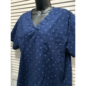 Dickies Scrub Top Navy/Horseshoes Print Short Sleeve V Neck‎ Pockets Size M thumbnail 2