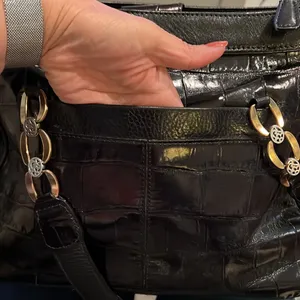 Brighton, multi compartment, leather, two tone purse thumbnail 4