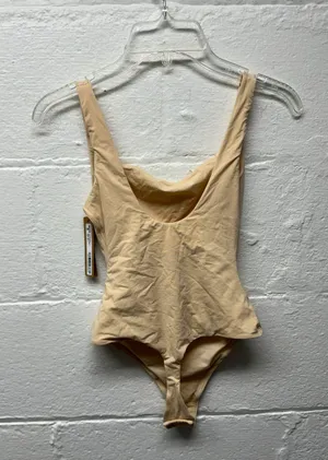 SKIMS NWT Fits Everybody Square Neck Bodysuit thumbnail 5