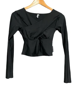 IRON BY MIRONOVA IRNBY Black Long-Sleeve Cross Front Athleisure Top thumbnail 1