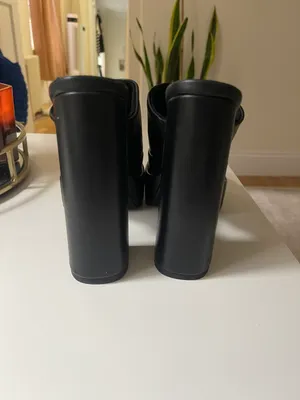 Chunky Platform Heels Black Size 6.5 thumbnail 3