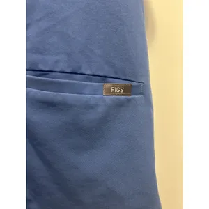 Figs Casma Scrub Top Women’s Size Medium Blue Two Pockets V-Neck Shirt Health thumbnail 2
