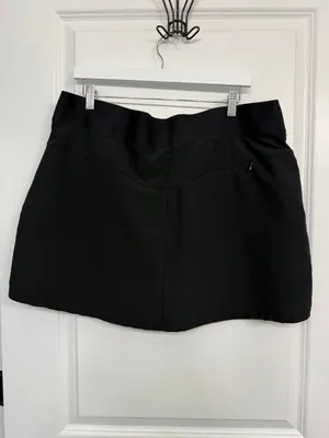 Greg Norman Black Play Dry Performance Golf Skort XL thumbnail 5