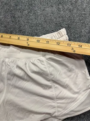 lululemon athletica Women’s 8 Light Beige Athletic lined Shorts thumbnail 2