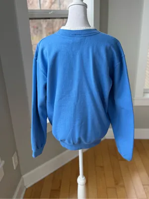 Vintage 80s 90s Cottagecore Blue Winter Scene Sweatshirt Rhinestone Accents Sz M thumbnail 4