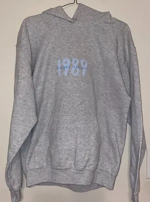 Unisex Gray Taylor Swift 1989 Taylor's Version Hoodie Sweatshirt Size‎ Medium thumbnail 1