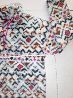 Eddie Bauer Plush Sherpa Fleece Quarter Zip Pullover - Medium - Geometric Print thumbnail 3