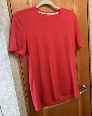 PATAGONIA Gamut‎ Shirt Top Maraschino Red Base Layer Womens Size Large Hiking thumbnail 1
