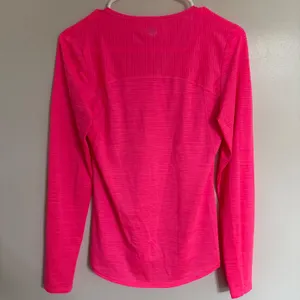 Athleta Womens Neon Pink Striped Long Sleeve Athletic Top XS‎ Scoop Neck Workout thumbnail 8