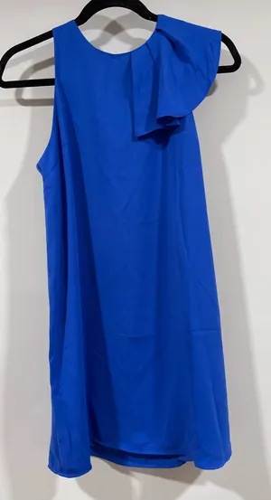 Dress thumbnail 1