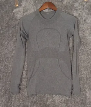 Lululemon Swiftly Long Sleeve Womens 6 Running Gym Gorpcore thumbnail 1