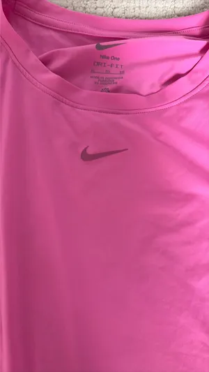 Nike Dri-Fit Shirt thumbnail 3