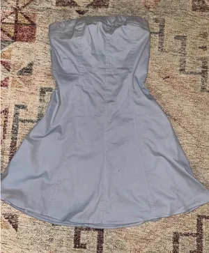 Hemline Baby blue strapless dress thumbnail 1