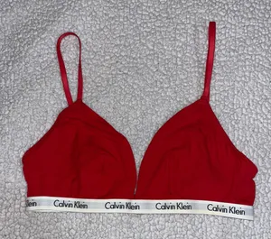 Calvin Klein Bralette thumbnail 1