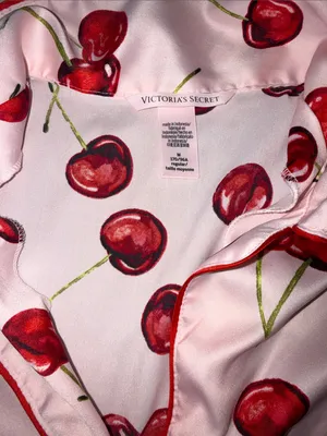 Victoria's Secret Pink Cherry-Print Women’s Pajama Set thumbnail 4