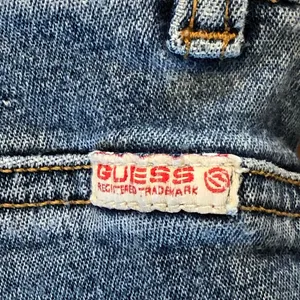 Guess Vintage Button Boot Cut Patch Front Pocket Jeans 29 Fit like a 6 thumbnail 16