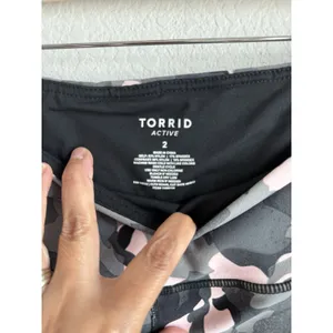 Torrid‎ Athletic Camo Pink Grey Cropped Mesh Legging Women's Size 2X Gym Stretch thumbnail 5
