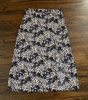Forever 21 Floral Skirt Maxi thumbnail 1