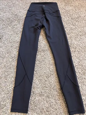Lululemon In Movement Tight 25" *Everlux size 2 thumbnail 3