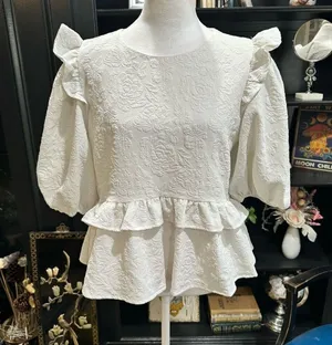 Anthropologies Free the Roses White Rose Tiered Blouse Size M thumbnail 1