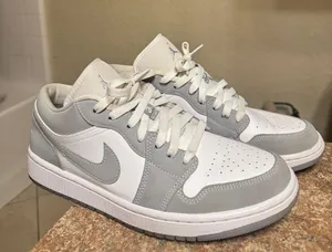 Nike Jordan 1 Low thumbnail 1