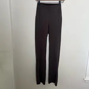 LULULEMON- Ribbed Softstreme Flared Pant Espresso Size 2 thumbnail 2