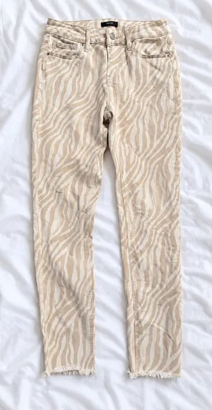 AQUA Zebra Print Jeans – Size 26 thumbnail 1