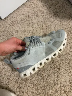 Grey On Cloud Women’s Size 8 thumbnail 2