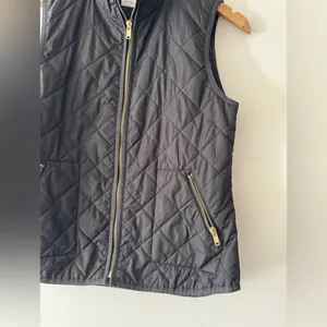Old Navy Women's Black Quilted Vest Full Zip‎ Lightweight Size XS thumbnail 2