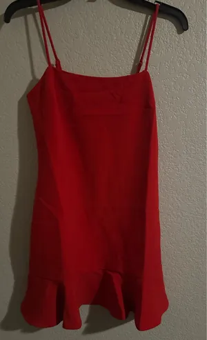Red dress thumbnail 1
