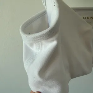 Aritzia Golden BUTTER Hold Tight Bra Top Bright White Size M thumbnail 6