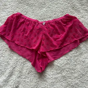 NWT Paris Hilton Pink mesh lounge set Size M thumbnail 5